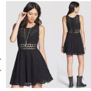 Free People Dress Daisy Lace Embroidered Cutout Mini Skater Black Size 2